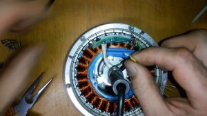 Изменение напряжения моторколеса для ветрогенератора