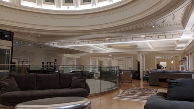 STORE TOUR: Bloomingdale's Home Store, Chicago, IL (STORE CLOSING SEPTEMBER 2020) смотреть онлайн