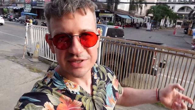 Один тайский день - 31 декабря 2022. Этот ужин и был целью! смотреть онлайн