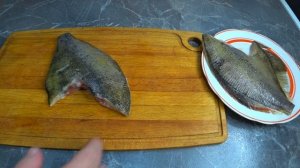 Камбала правильный способ почистить рыбу в  домашних условиях перед жаркой .