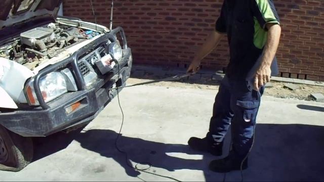 WRECKING 2011 NISSAN NAVARA 2.5 5-SPEED (C17537 WINCH) смотреть онлайн