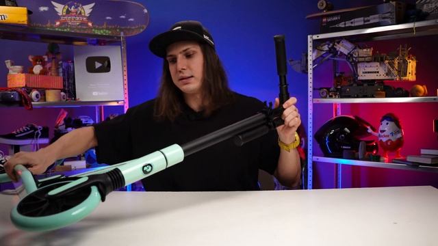 Самокат городской PLANK TRACK 200 / Универсальный самокат для города смотреть онлайн