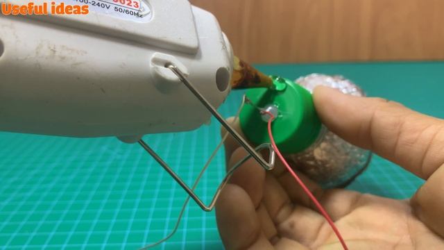 The secret has been revealed ! How to make lights without batteries | Amazing simple invention. смотреть онлайн