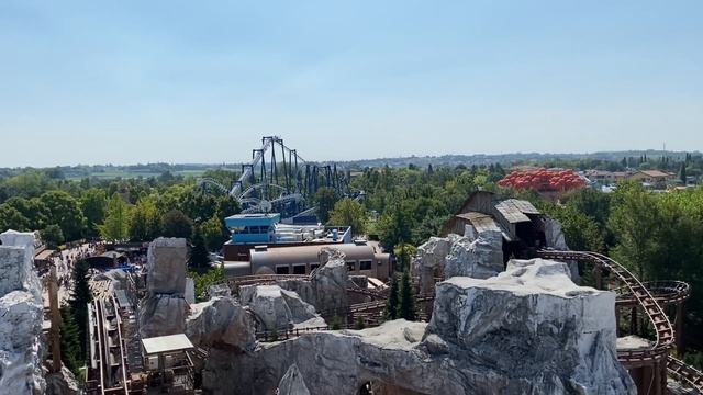 Gardaland - парк развлечений номер 1 в Италии/ Garda смотреть онлайн