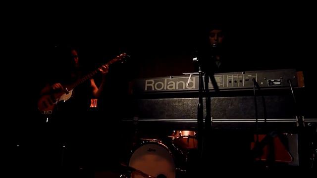 Deradoorian - Untitled (Union Pool, 5.10.2011) смотреть онлайн