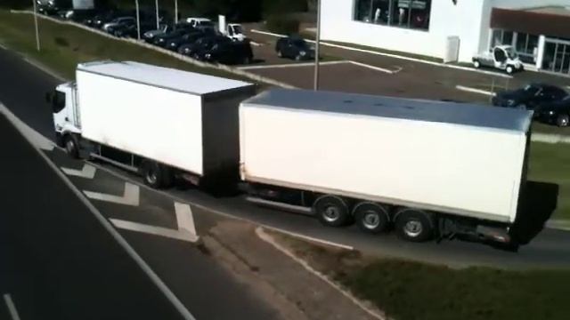 Renault Premium смотреть онлайн