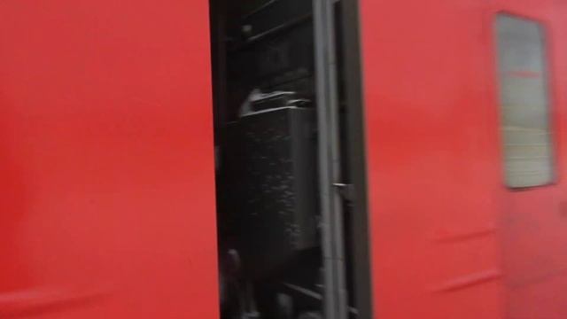 Электропоезд ЭД4М-0280 станция Москва-Товарная Курская 10.01.2019 смотреть онлайн