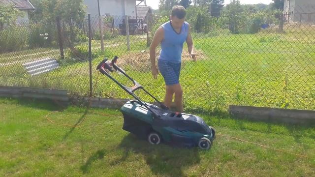 Advancedrotak 750 обзор электрической косилки Bosch 2018 года / Bosch Advanced Rotak 750. смотреть онлайн