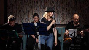 Яся Литус: блюз "Как в кайф иногда побыть холостым" | Евгений Маргулис