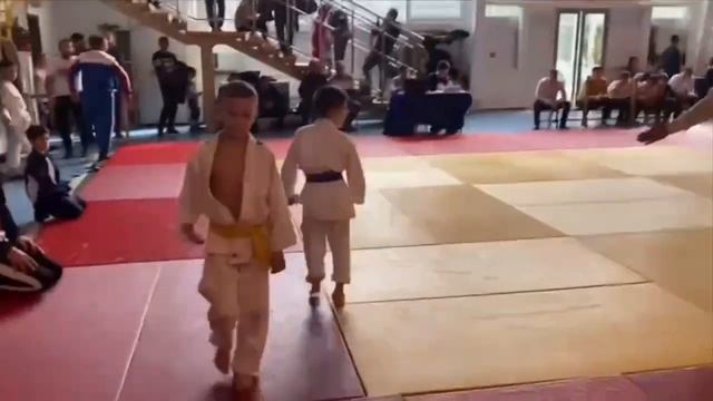 Дзюдо дети г.Сочи Детская лига.Закиев Родион смотреть онлайн