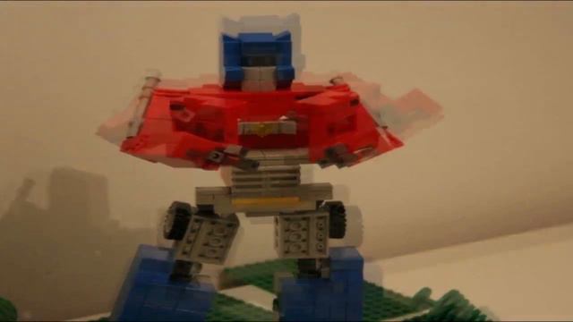 Optimus Prime versus Starscream Ultimate Battle I смотреть онлайн