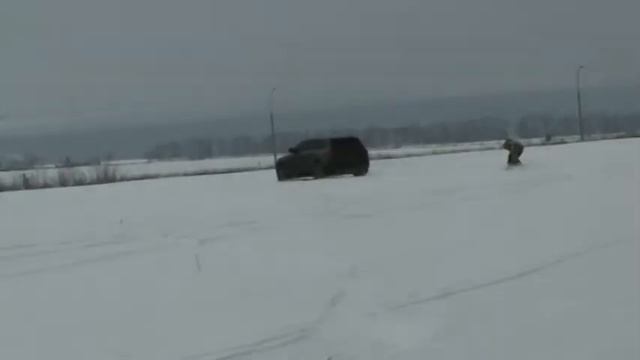 Туарег и сноуборд.MPG смотреть онлайн