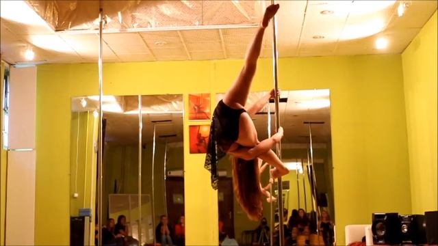 Julia Laska, MajeStick Pole dance studio смотреть онлайн