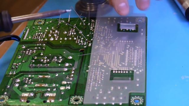 LCD. Samsung 710N. Нет изображения. Простой ремонт смотреть онлайн