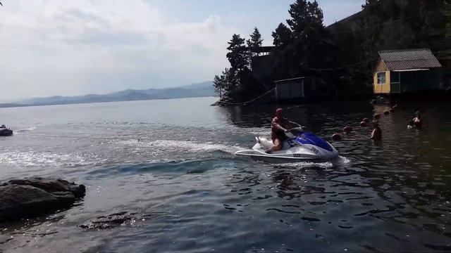 Катание на воздушной подушке. Лето. Бухтарма