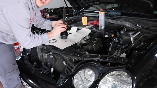 Ölwechsel, neue Luftfilter & neuer SOUND am CL500!! | MOODY Cars смотреть онлайн