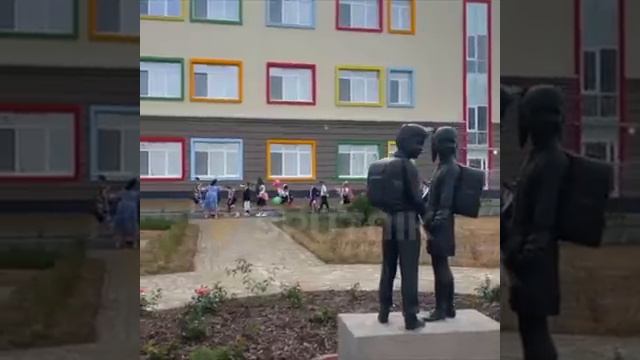 Путин поблагодарил волонтёров, строителей и организации за восстановление Донбасса смотреть онлайн