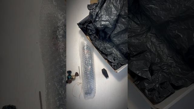 Запаковка Уэнсдей в дорогу смотреть онлайн