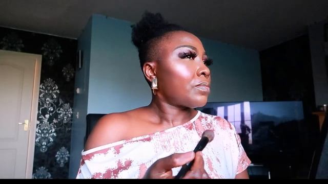 Tom ford traceless foundation stick. смотреть онлайн