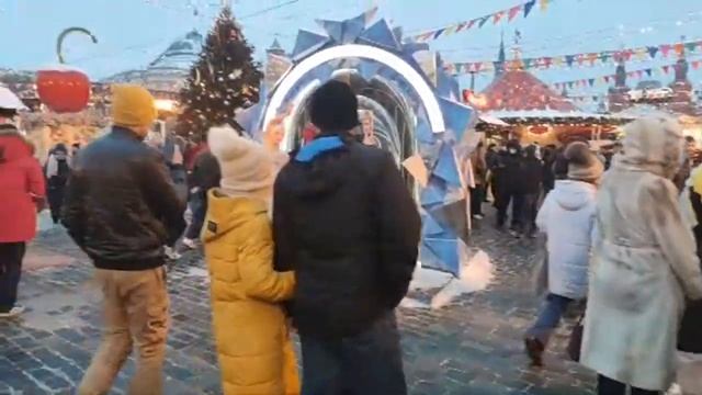 Красная Площадь 16-00 31 Декабря смотреть онлайн