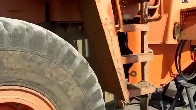 Doosan Daewoo DL 300 Wheel Loader смотреть онлайн