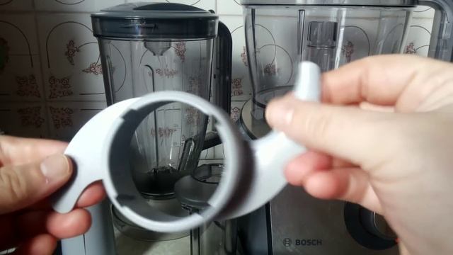 Кухонный комбайн Bosch MCM 68885 смотреть онлайн