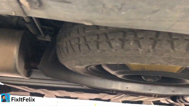 Mazda MPV spare tire removal and location 2000 - 2006 смотреть онлайн