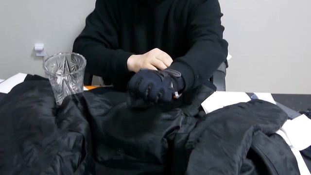 Водный тест: перчатки тактические IDW(Helikon-Tex) и курка CWU смотреть онлайн