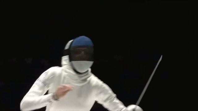 When someone is chasing you down…you seal it with a Duck!! 🤩 Awesome hits!! | Budapest Fencing GP смотреть онлайн
