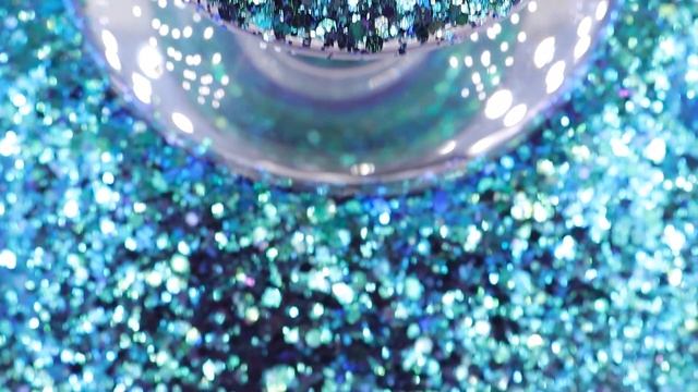 Sass & Crafts Siren Color Shift Chunky Preview смотреть онлайн