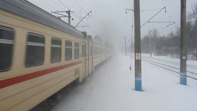 Электропоезд ЭД4М-0285 «Спутник» смотреть онлайн
