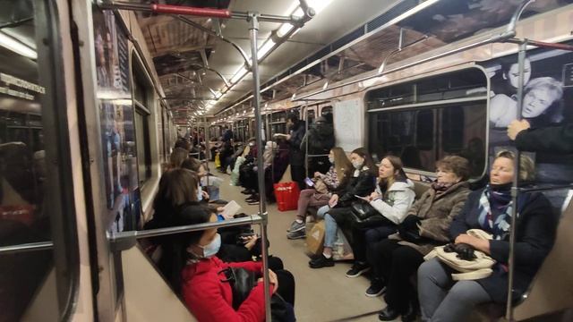 КРЛ. Новоясеневская - Медведково и именой поезд 