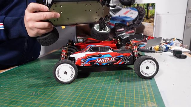 I'm DONE with this RC Car! WLtoys 104001 Vs LC Racing LC10B смотреть онлайн