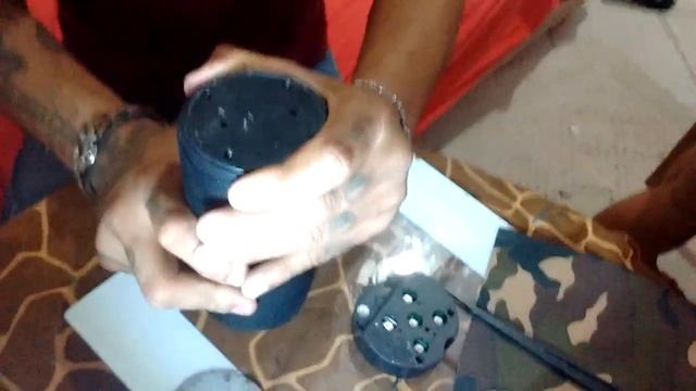 Desmontando a jbl TG 113 смотреть онлайн
