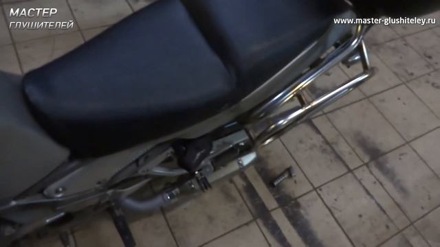 Тестирование звуков глушителя на мотоцикле смотреть онлайн