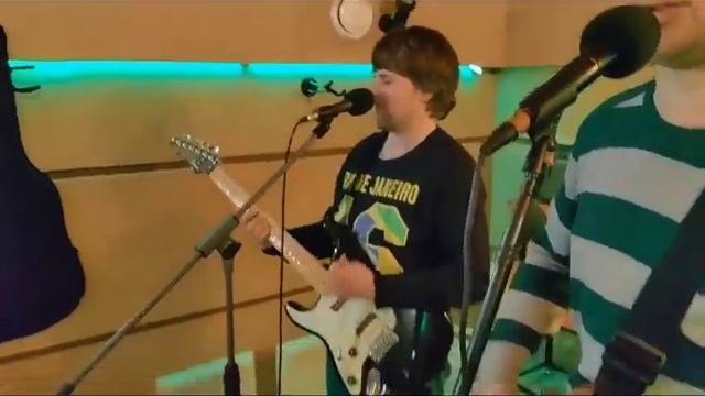 Филькин Парк - Пасмурный День смотреть онлайн