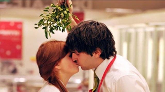 Традиция провожать старый год пришла из Англии смотреть онлайн