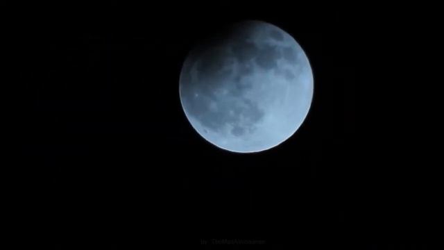 Partial Lunar Eclipse in 2013 Частное лунное затмение 2013 года смотреть онлайн