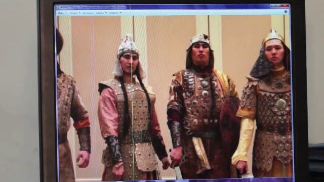 Муслим ЖУМАГАЛИЕВ - "Казахский национальный костюм" смотреть онлайн