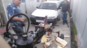 Дровокол гидравлический самодельный.