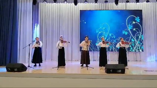 Д. Шостакович "Русский вальс", исп. Ансамбль скрипачей "Мелодия", VID 20231006 WA0004 смотреть онлайн