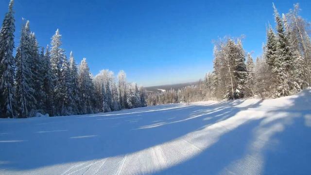 Гора Белая. Трасса 1а (с кресельного подъемника). Нижний Тагил смотреть онлайн