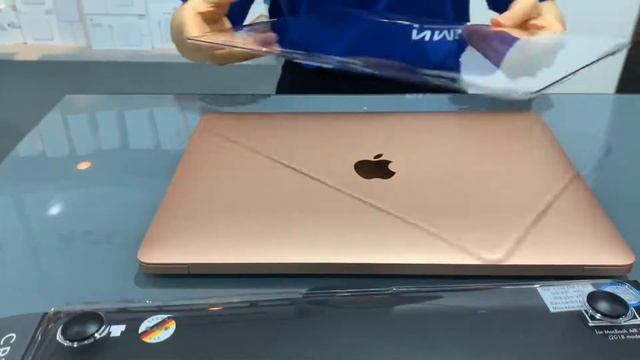 LAUT SLIM Crystal X MacBook Air 13-inch (2018-2019) - Trong vắt смотреть онлайн