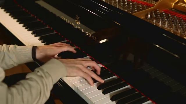 Rafal Blechacz - Debussy: Pour le piano, L. 95, 2. Sarabande смотреть онлайн