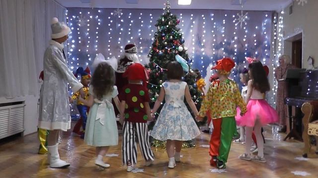 НГ утренник подготовительная группа (1)