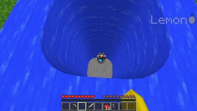 Which PIT IS BETTER LAVA VS WATER in Minecraft ? STRANGEST PASSAGE ! смотреть онлайн
