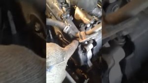 Замена ГРМ toyota avensis D4D. часть 2.