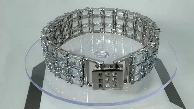 Браслет с натуральным бразильским аквамарином 7х5 мм в огранке октагон Серебро 925 смотреть онлайн