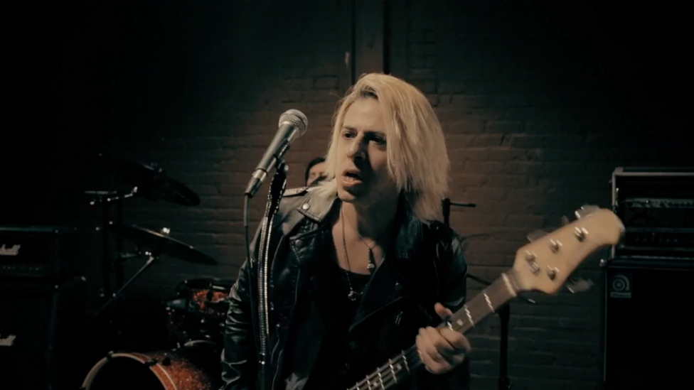 Black Tora - Break Down the Wall смотреть онлайн