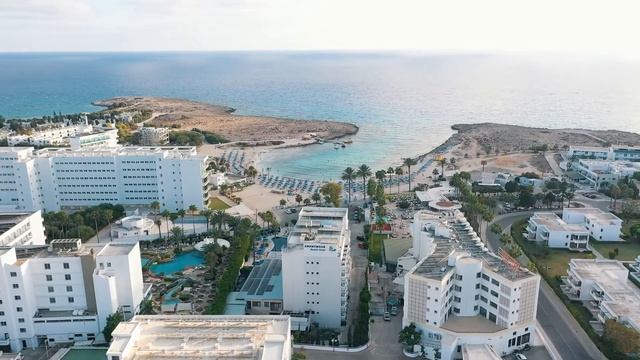 2 bedroom villa and apartments in the center of Ayia Napa! смотреть онлайн